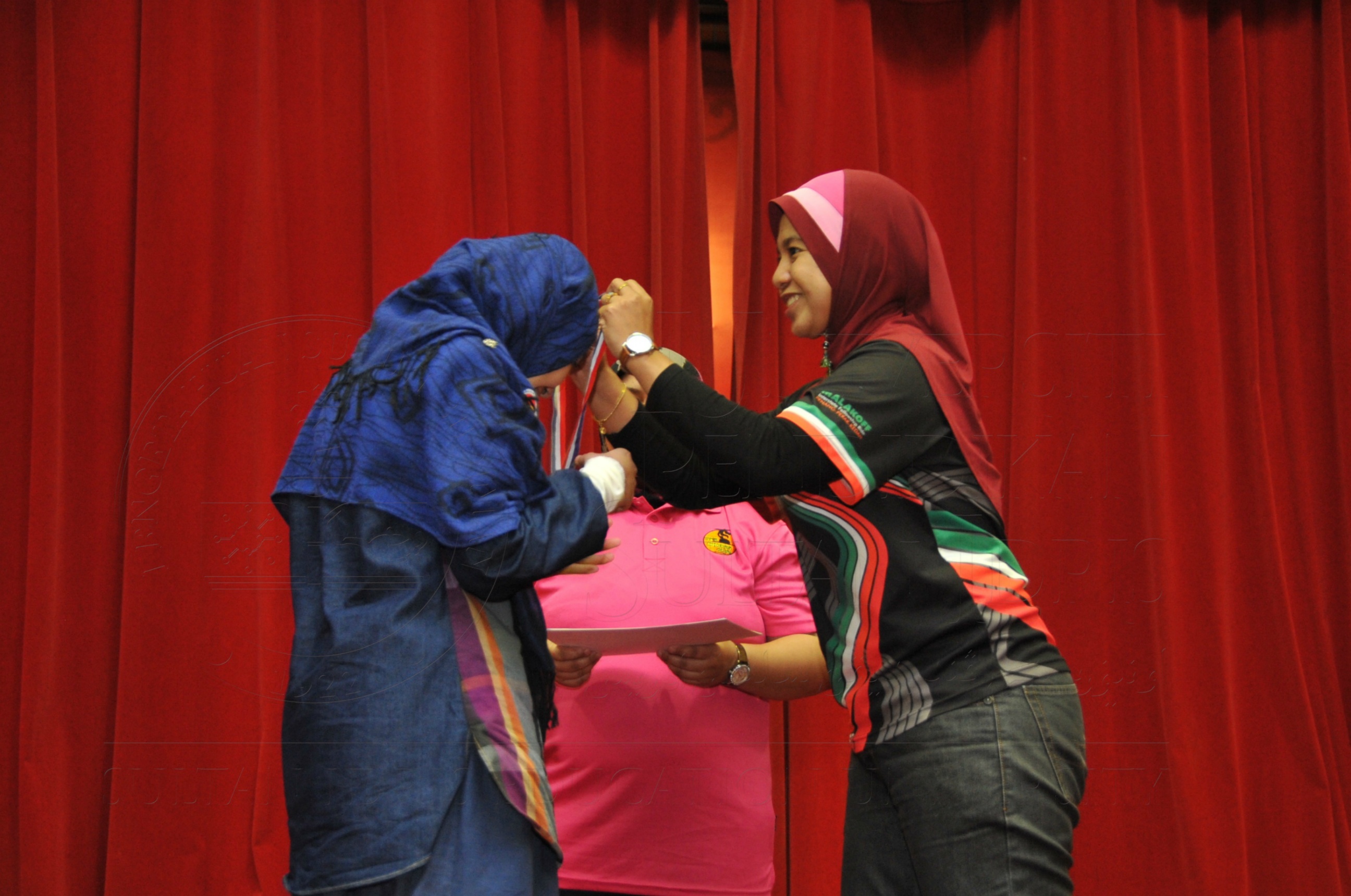 PRO15 158 CATUR HAS 9480